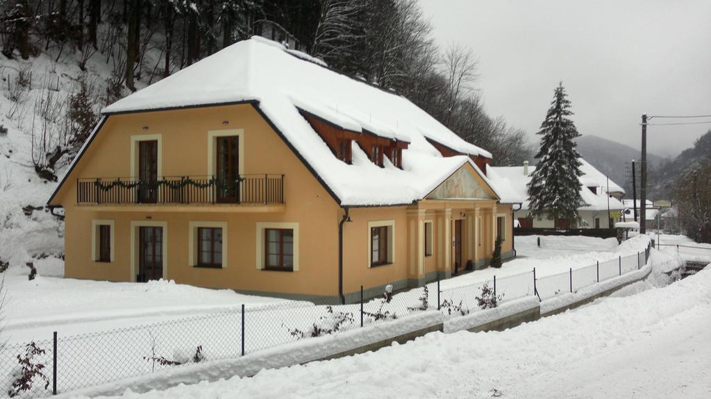 Apartmany Weissov Dom Banská Štiavnica Екстериор снимка