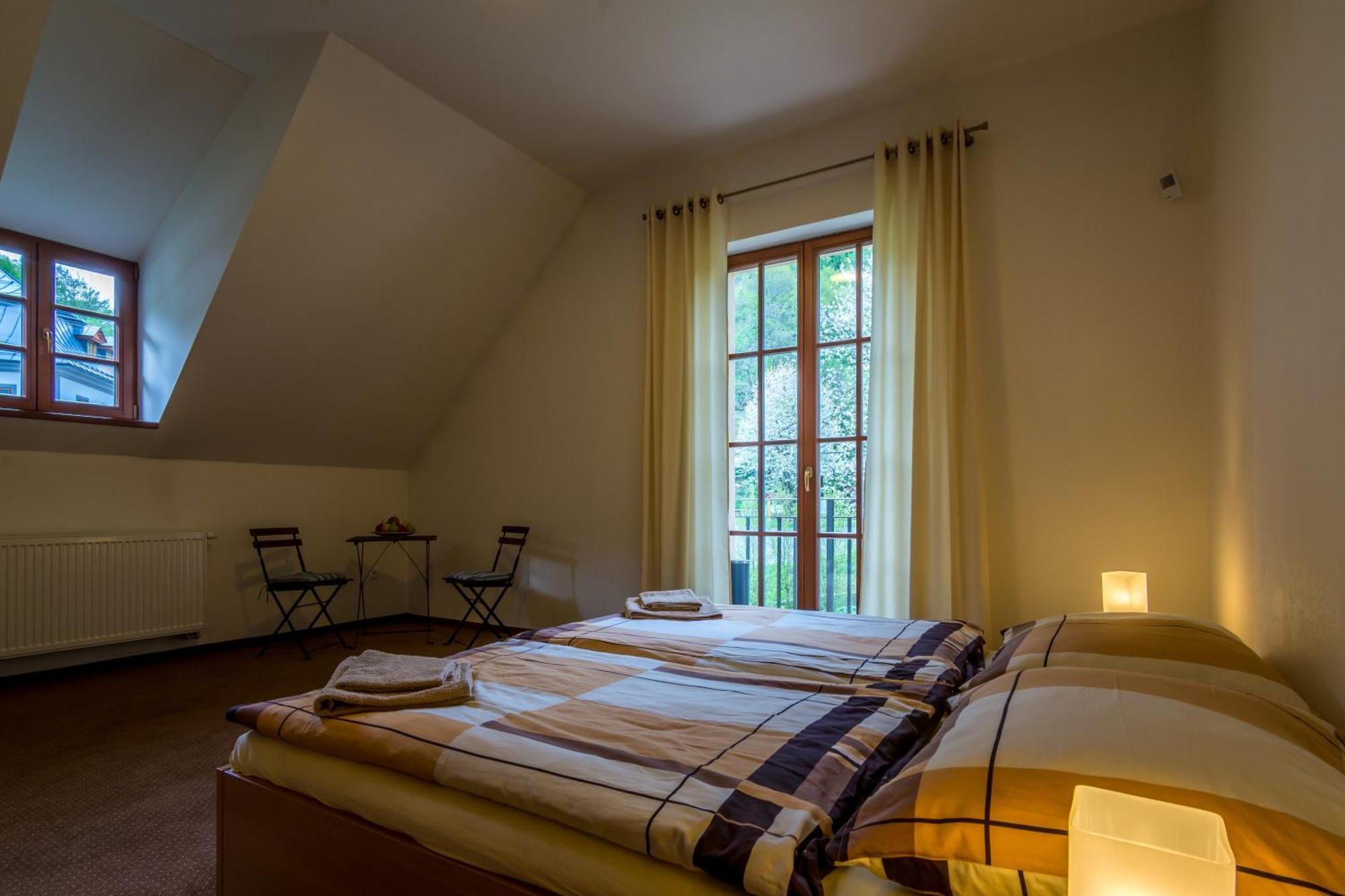Apartmany Weissov Dom Banská Štiavnica Стая снимка