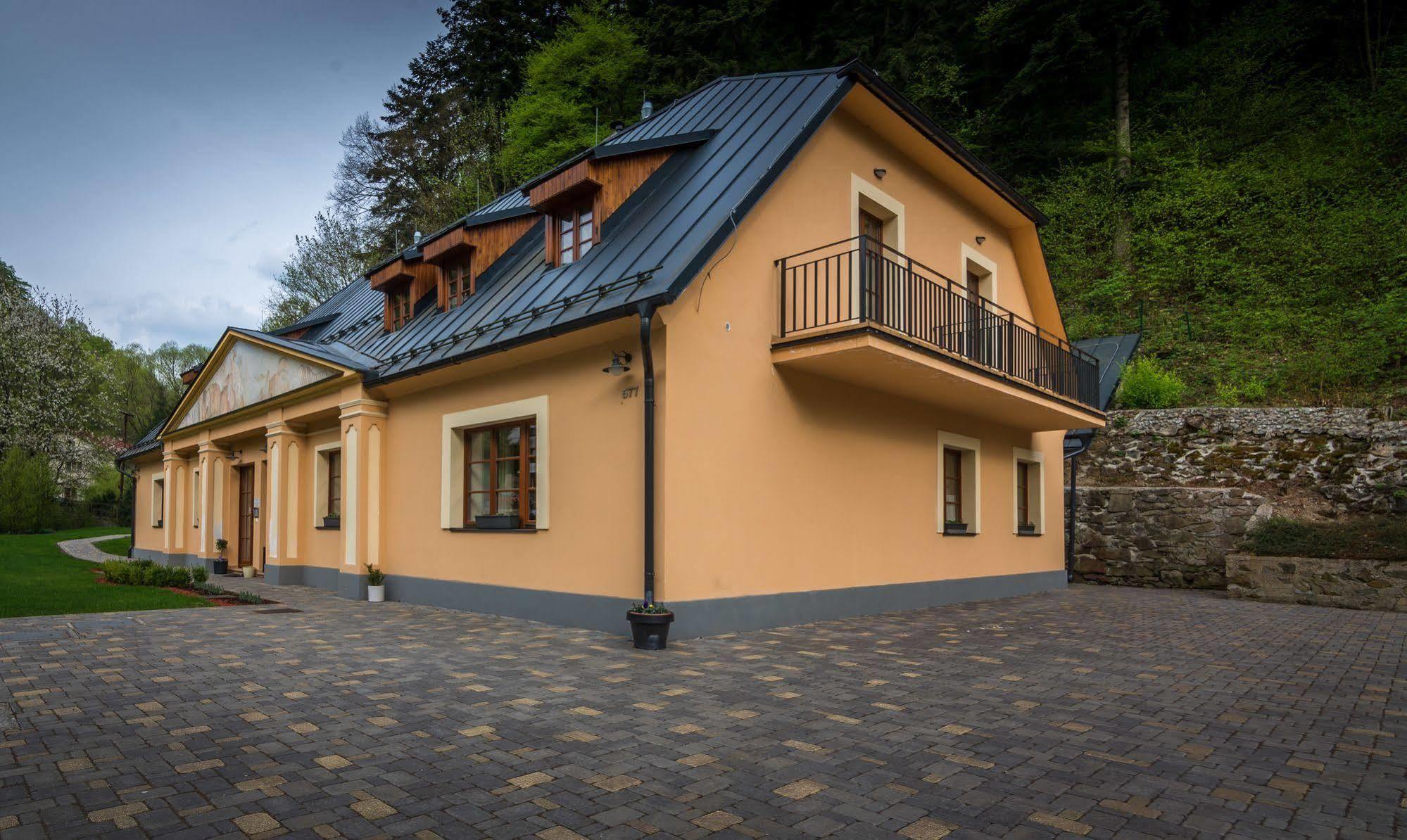 Apartmany Weissov Dom Banská Štiavnica Екстериор снимка